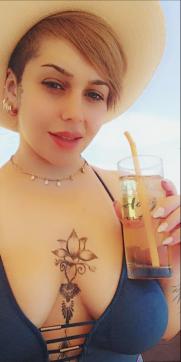 Arab mistress Sandra - Escort lesbian Istanbul 2