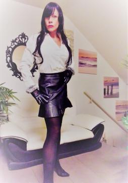 Domina Sidney - Escort dominatrix Zurich 9