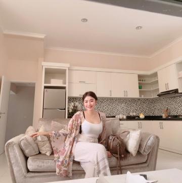 Agatha Natural Real Big Tit  Butt - Escort lady Denpasar 2