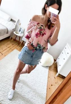 Fibi - Escort ladies Nuremberg 1