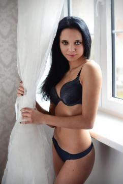 Caroline - Escort lady Dresden 2