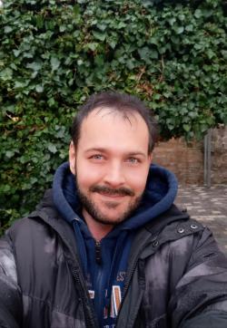 Plaro - Escort mens Cassel 1