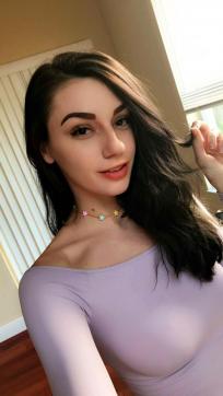 Sonia - Escort lady Bucharest 4