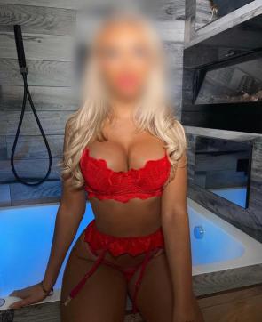 Lusy - Escort lady Salzburg 2