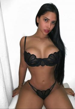 Zarina Nulleava - Escort ladies Doha 1