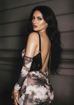 Miss Vixen Noir - Escort dominatrix Berlin 15