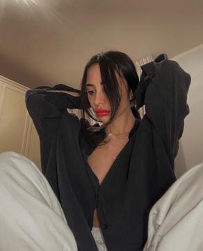 Valentine - Escort lady Paris 3