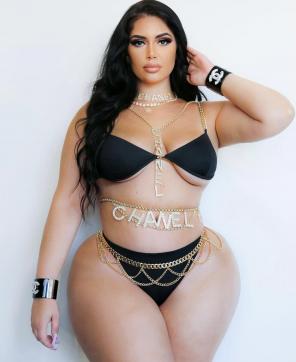 Penelope - Escort lady Doha 2