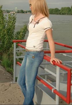 Mara - Escort ladies Cologne 1