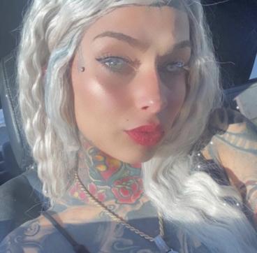 Star - Escort lady Los Angeles 2