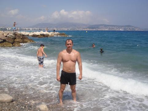 Viktor - Escort mens Hamburg 2