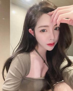 Sarah - Escort lady Abu Dhabi 3