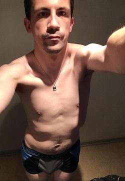 Charly39300 - Escort gays Narbonne 1