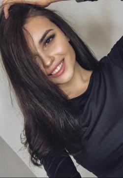 Ariel - Escort ladies Moscow 1