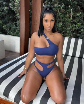 Estelle - Escort lady Brussels 2