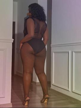 Lavender - Escort lady Cairo 3