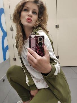 Candy Molly Visits Mannheim For the First Time - Escort lady Mannheim 9