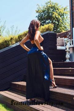 Adele - Escort lady Hamburg 2