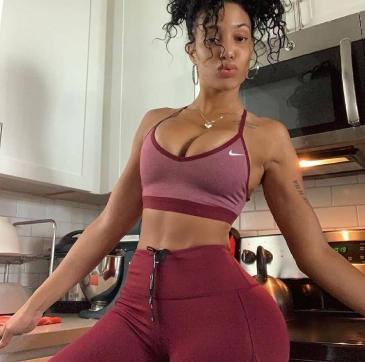 Nancy22a - Escort lady Chicago 2