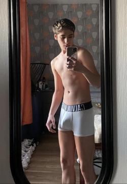 Luca - Escort mens Paris 1