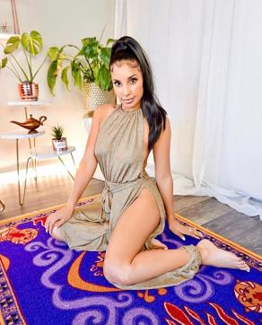 Isla - Escort lady Cairo 2