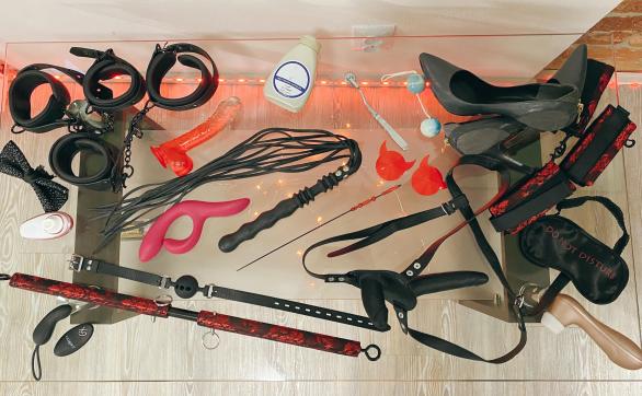 Elena Dominant - Escort dominatrix Prague 4