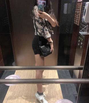 Massage full body and Sxx - Escort lady Abu Dhabi 3