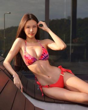 Sakura - Escort lady Dubai 4