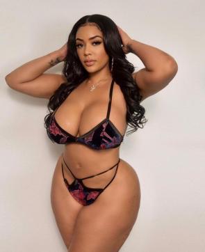 Bella - Escort lady Cairo 3