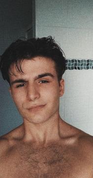 Maxence - Escort gay Bordeaux 3