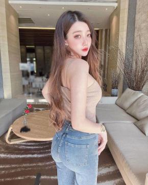 Aika - Escort lady Amman 4