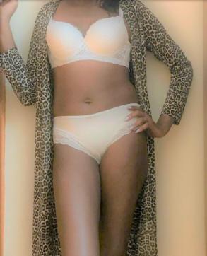 Selvana - Escort lady Cairo 3