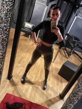 Dea Domenica - Escort dominatrix Vienna 5