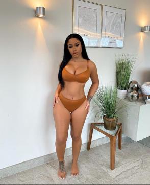 Luna - Escort lady Doha 3