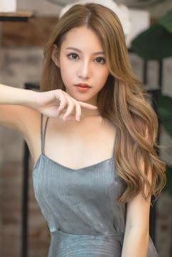 Iris - Escort lady London 2