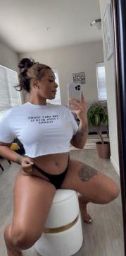 Sharonea - Escort lady Doha 4