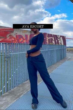 Jule - Escort lady Düsseldorf 6