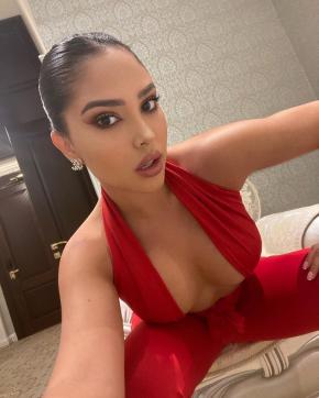 Doha escorts - Escort lady Doha 2