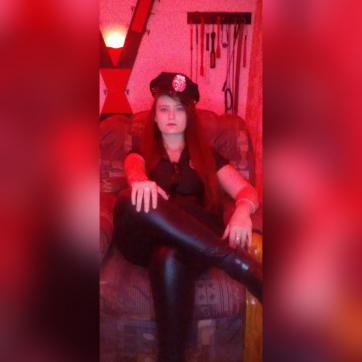 Mistress Dominique - Escort dominatrix Sandton 2