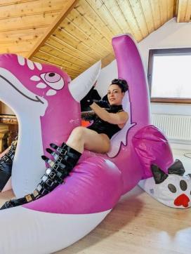 Herrin Sarah - Escort lady Stuttgart 9