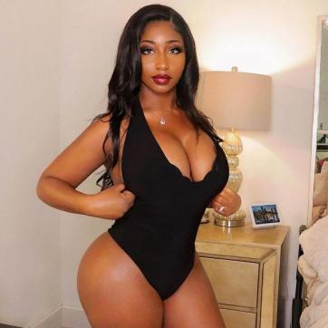 MEET NATASHA - Escort lady Dubai 2