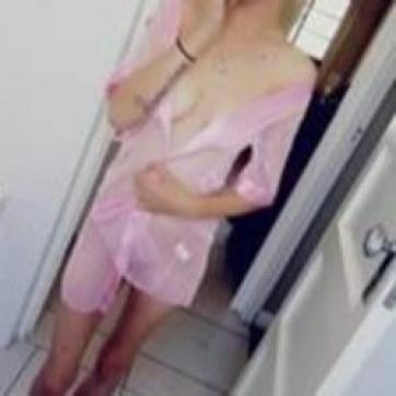 Bella Bombshell - Escort lady Cape Town 3