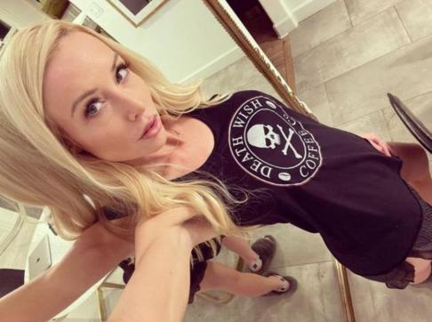 Alice - Escort lady Berlin 2