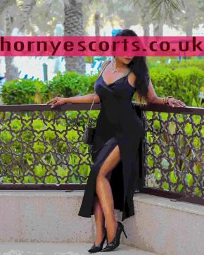 Adriana - Escort lady London 4