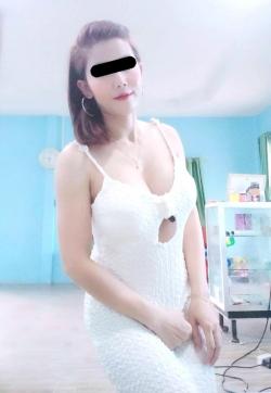 Ninew - Escort lady Bangkok 2