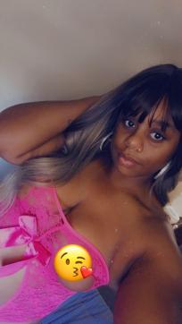 Cinnamon Spice - Escort lady Tacoma 3