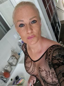 Kim - Escort lady Vienna 8