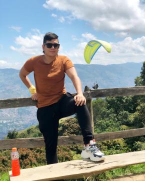 Alan - Escort gay Berlin 4