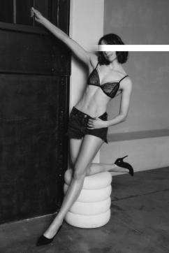 Emilia - Escort lady Berlin 4