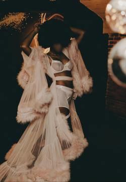 Winnie Elle - Escort ladies Los Angeles 1 Winnie Elle - Escort ladies Los Angeles 1